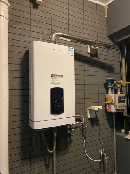 燃氣熱水器在點火的時候出現爆燃聲怎么辦?