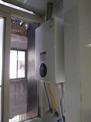 燃?xì)鉄崴髟谑褂眠^(guò)程中熄火怎么辦