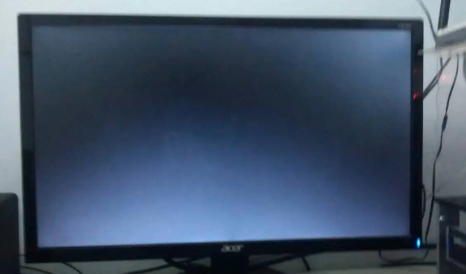 電腦黑屏的原因是什么呢？