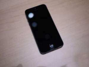 手機(jī)外形從百花齊放到千篇一律