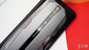 紅魔對陣幻影，到底誰才是電競手機里的真香之選