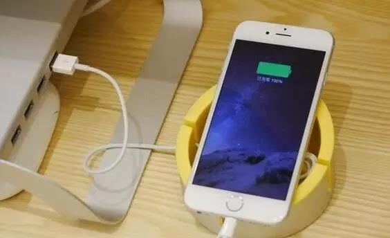 為何你的手機電池總是不夠用?