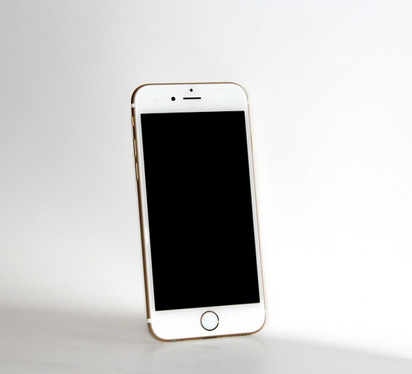 蘋果6Plus手機
