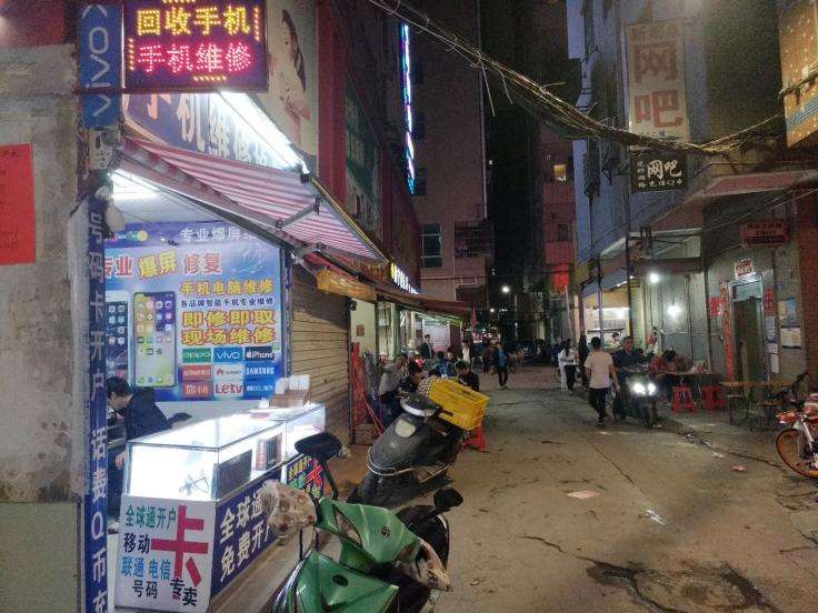 iPhone8屏幕維修需要多少錢?