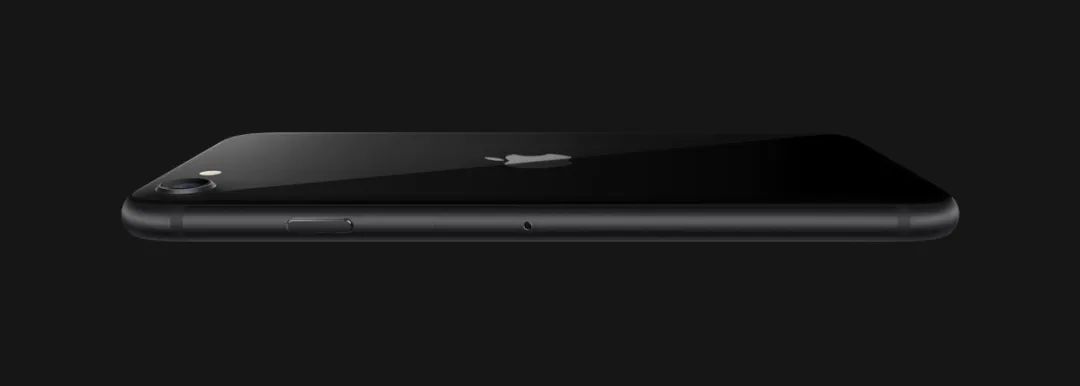 新款iPhone SE值不值得買？看完這幾點你就知道了！