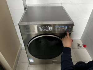 滾筒洗衣機(jī)上顯示E18故障，如何解決？