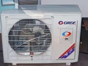 空調(diào)一開就噼里啪啦的響是怎么回事？