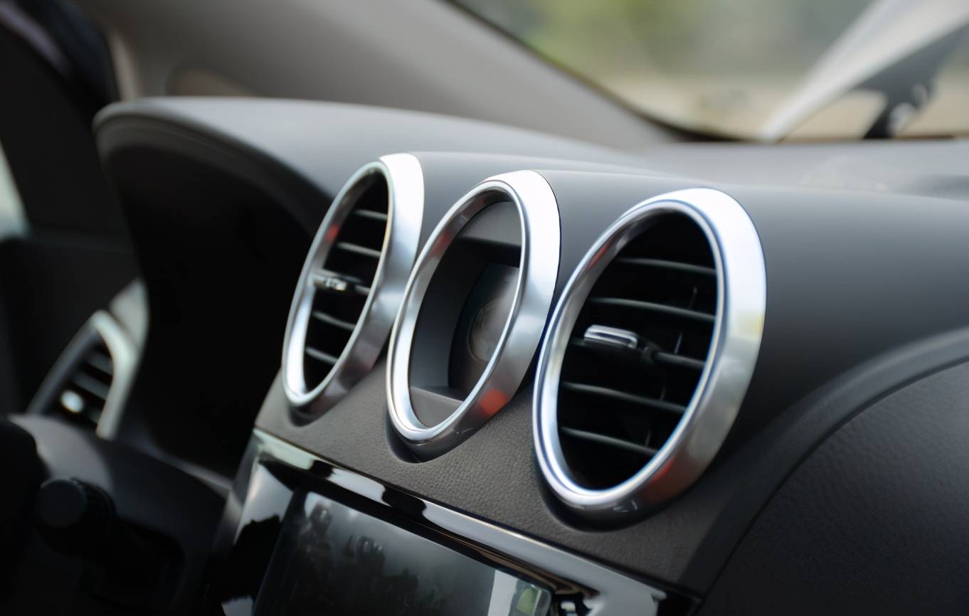 汽車空調不制冷是怎么回事?