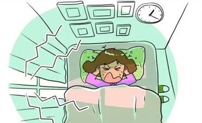 空調的噪音大怎么回事